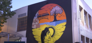 Θεσσαλονίκη: Συγκλονίζει γκράφιτι στο 6ο ΓΕΛ Καλαμαριάς για τα θύματα των Τεμπών (BINTEO)