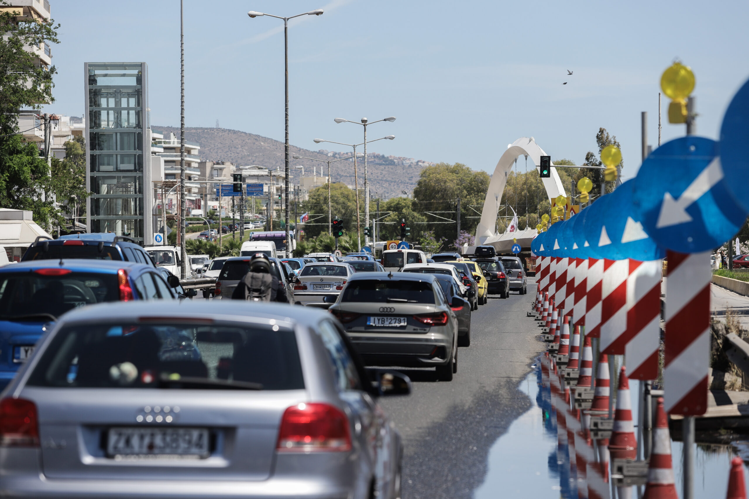 Κυκλοφοριακές ρυθμίσεις απόψε στην Αττική Οδό