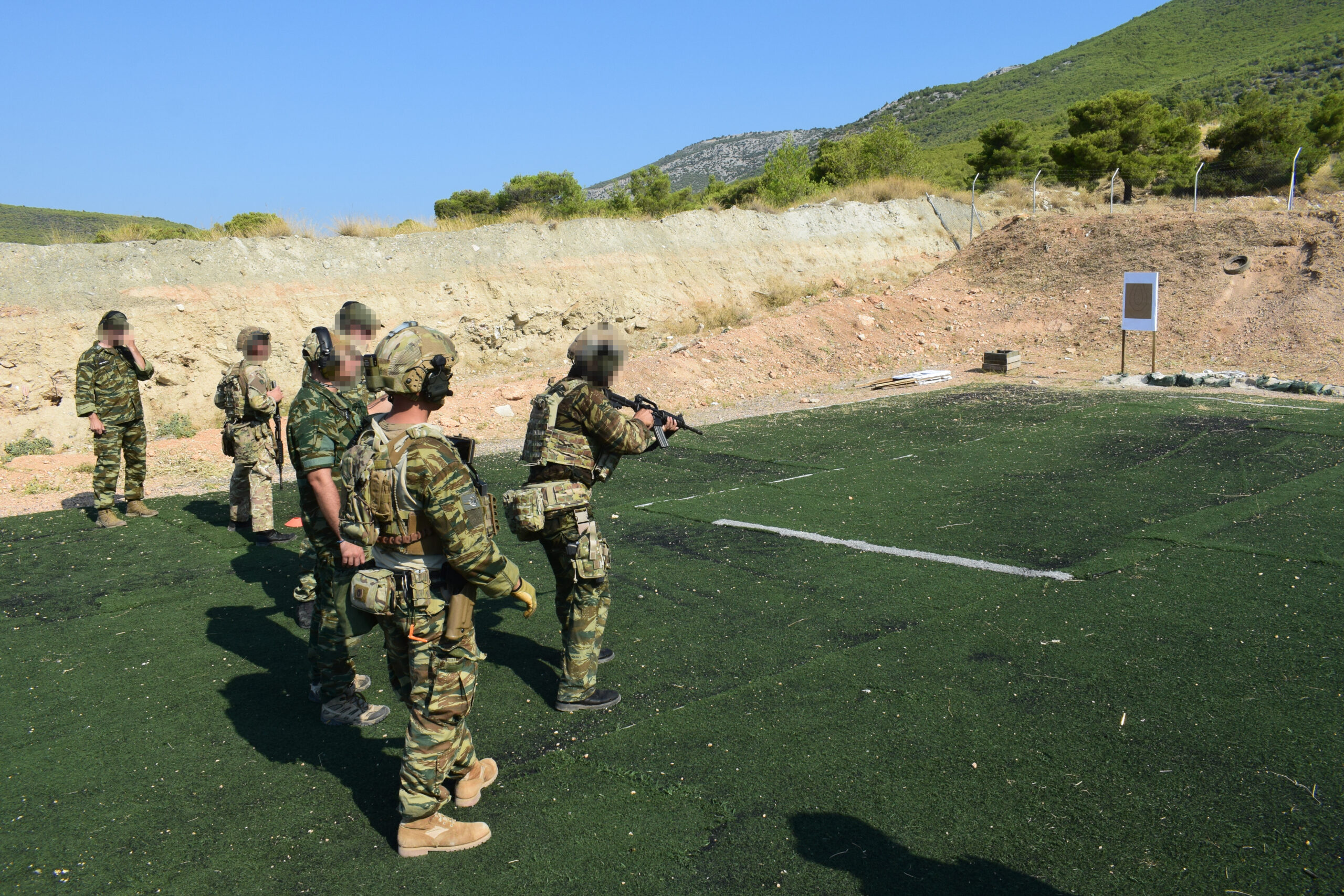 Γιάννενα: Στο νοσοκομείο με ελαφρά τραύματα τρεις στρατιωτικοί μετά από άσκηση σε πεδίο βολής