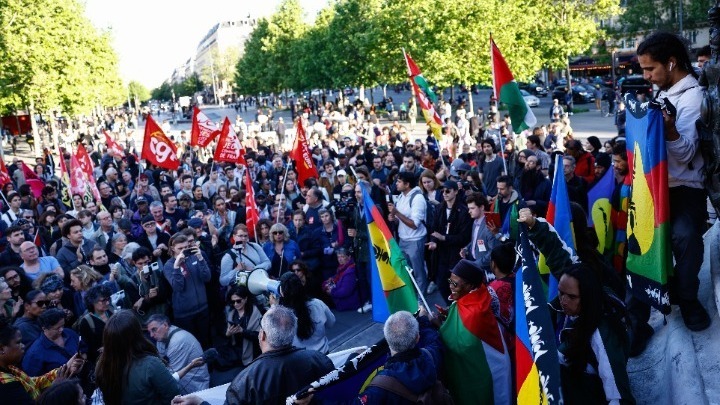 Η κατάσταση έκτακτης ανάγκης στη Νέα Καληδονία θα αρθεί αύριο – Το αεροδρόμιο παραμένει κλειστό