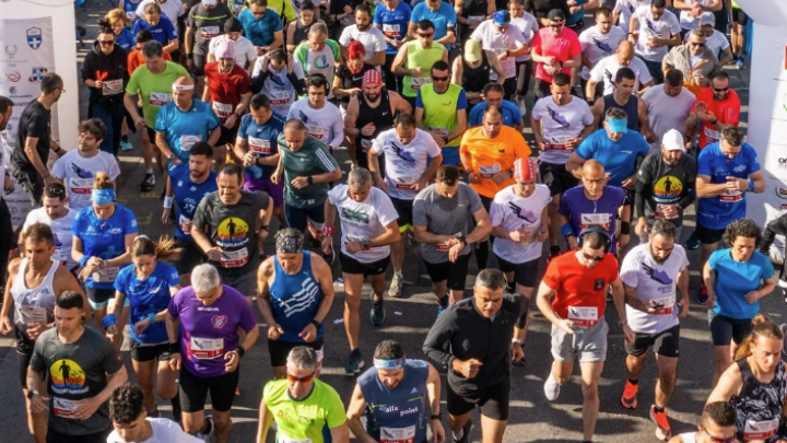 Χιλιάδες δρομείς συμμετέχουν στο 7ο Olympic Day Run για την προώθηση των ολυμπιακών αξιών