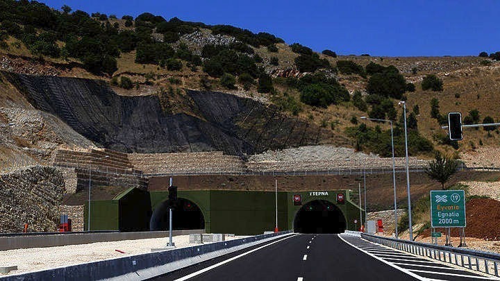 Κοζάνη: Κλειστό τμήμα της Εγνατίας Οδού λόγω εκτροπής νταλίκας