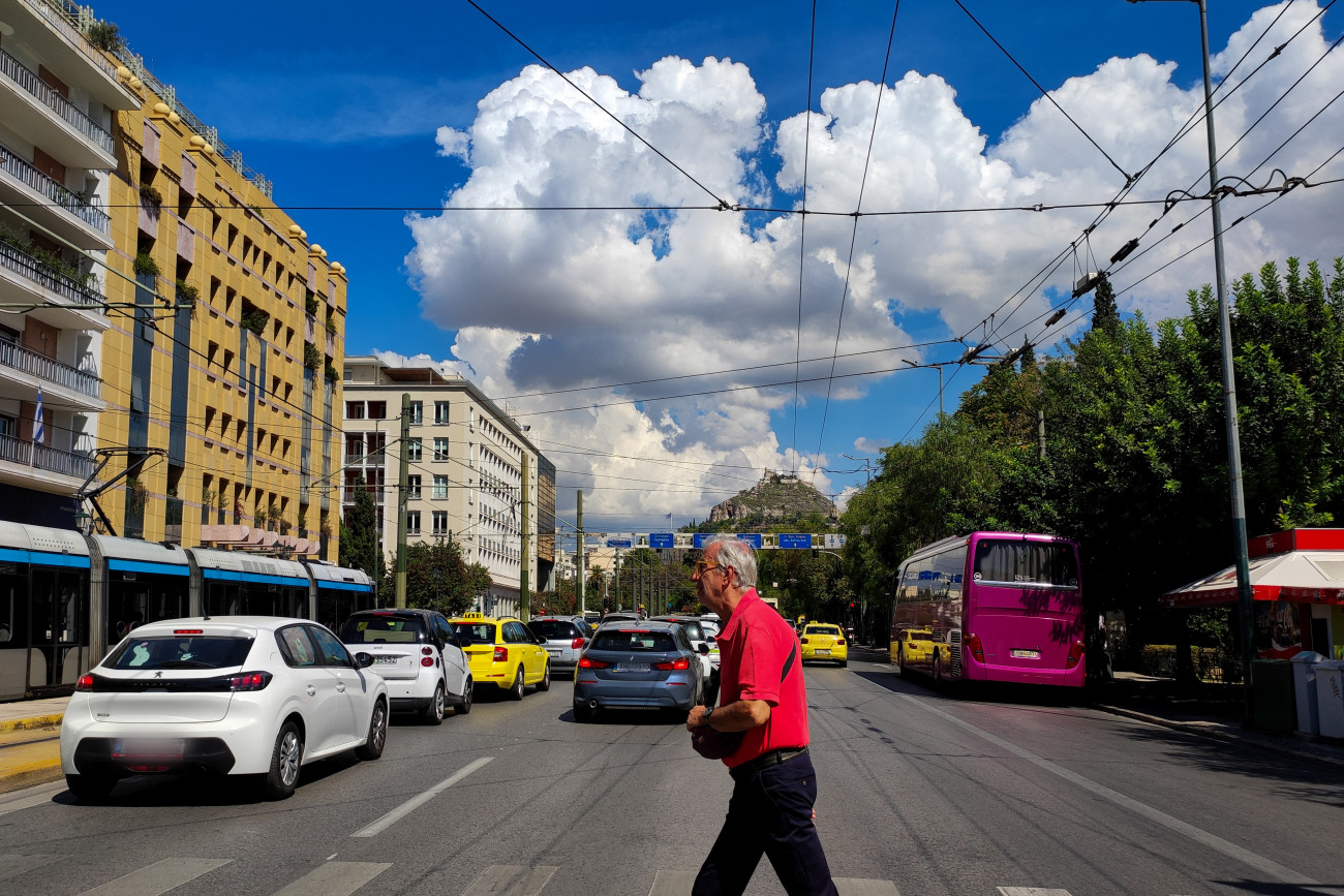 Ευχάριστος καιρός με θερμοκρασίες έως 32 βαθμούς Κελσίου