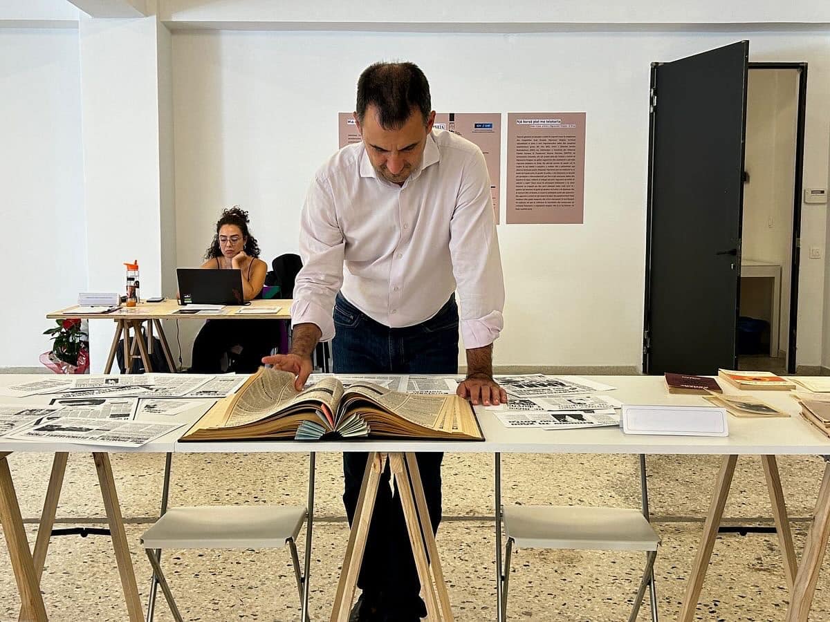 Αλέξης Χαρίτσης: Τα δικαιώματα των Αλβανών μεταναστών στην Ελλάδα είναι σε κίνδυνο