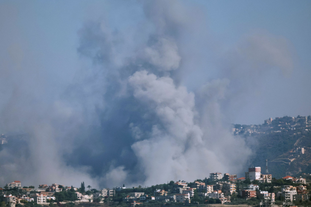 Ισραηλινές δυνάμεις πλήττουν 220 στόχους της Χεζμπολάχ στον Λίβανο