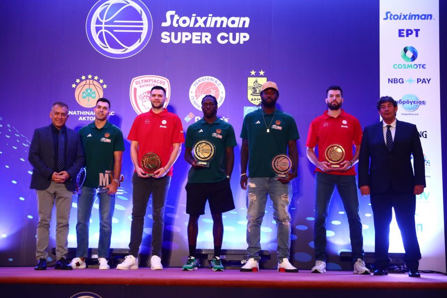 Ο Κώστας Σλούκας MVP της Basket League – Η καλύτερη πεντάδα με Ναν, Πίτερς, Παπανικολάου και Λεσόρ