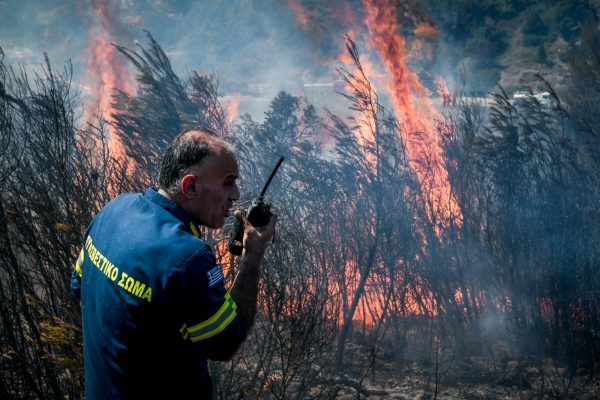 Υψηλός κίνδυνος πυρκαγιάς σε Ρόδο και Κάρπαθο αύριο