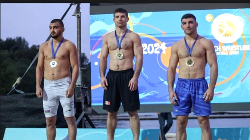 Η Ελλάδα κατακτά διπλή διάκριση στο World Series Beach Wrestling