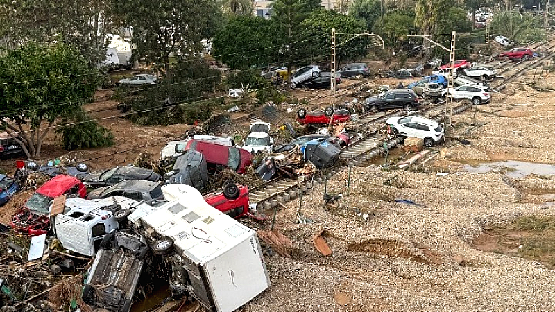 Καταστροφικές πλημμύρες στην Ισπανία: Τουλάχιστον 140 οι νεκροί