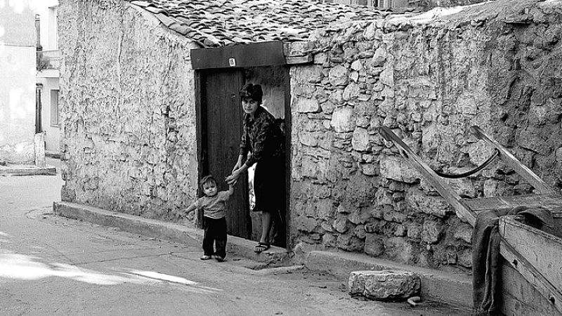 Μια ανατρεπτική συζήτηση για τη διάσωση της Πλάκας: Το 1966 και οι προκλήσεις του μέλλοντός της