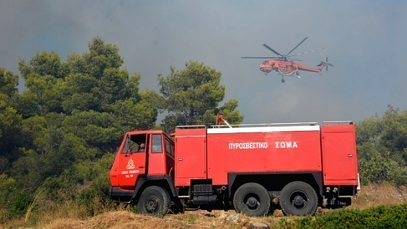 Πυρκαγιά στην Κερατέα: Οριοθετήθηκε η κατάσταση