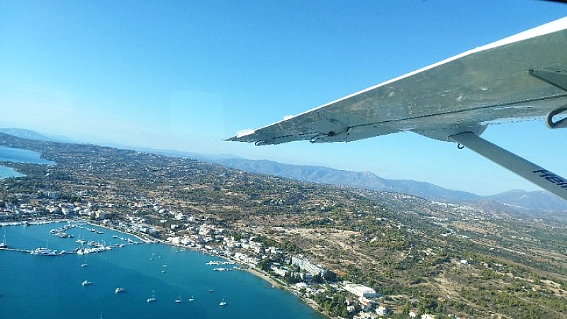 Δοκιμαστική πτήση της Hellenic Seaplanes στην Ερμιόνη Αργολίδας