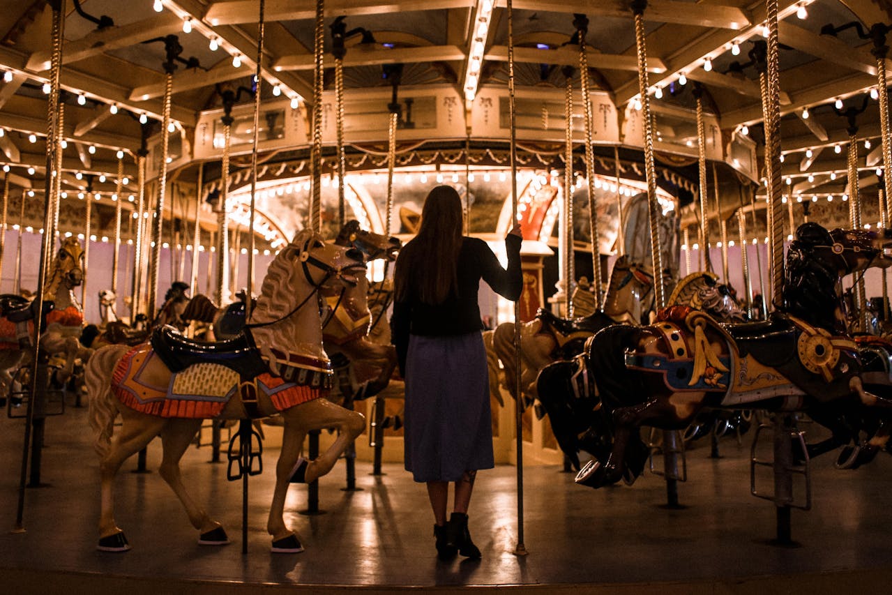 Τι είναι το carouseling που επηρεάζει τις σύγχρονες σχέσεις;