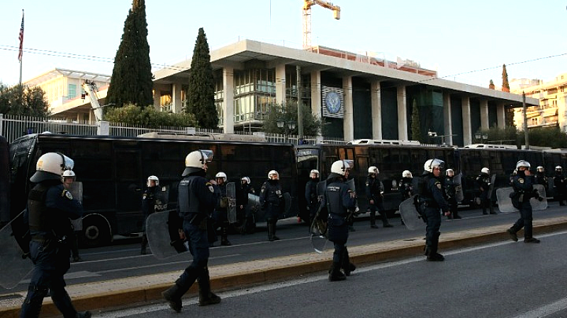 113 προσαγωγές ατόμων κατά τους προελέγχους για την 51η επέτειο του Πολυτεχνείου