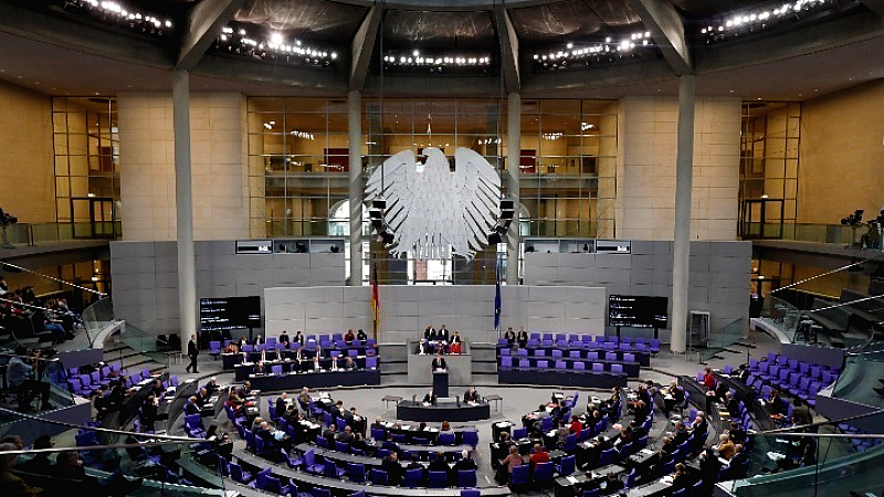 Ψήφος εμπιστοσύνης για τον Όλαφ Σολτς στη Bundestag στις 16 Δεκεμβρίου