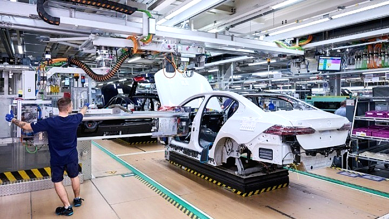 Η General Motors ανακοινώνει απολύσεις σχεδόν 1.000 εργαζομένων παγκοσμίως