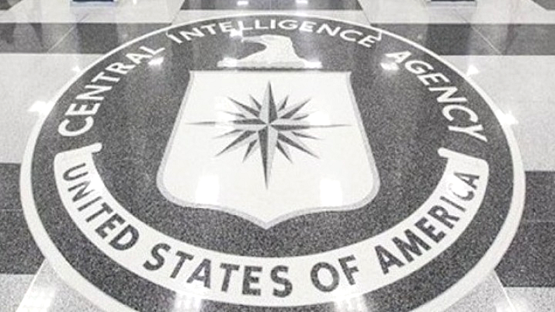 Διευθυντής της CIA; Ο Τραμπ εξετάζει τον Τζον Ράτκλιφ για τη θέση