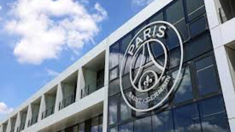 Εγκαίνια του PSG Campus με τη συμμετοχή Τσέφεριν και Τζόκοβιτς