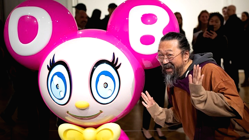 Ο Takashi Murakami φέρνει την τέχνη στη μόδα με το νέο του εγχείρημα