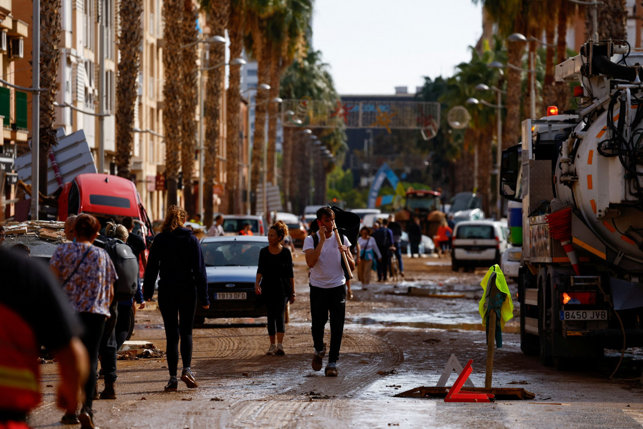 Βαλένθια: Υψηλός συναγερμός και αύξηση των θυμάτων λόγω φονικών πλημμυρών