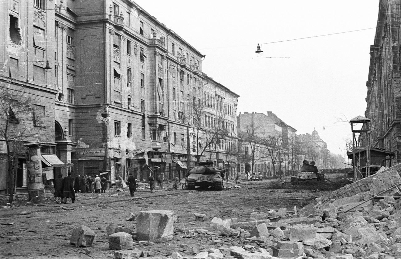 4 Νοεμβρίου 1956: Η κόκκινη Κυριακή της Βουδαπέστης