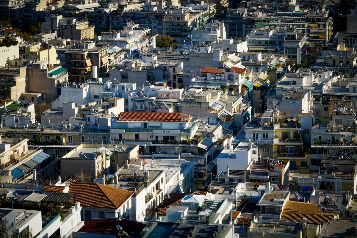 Διπλές επιδοτήσεις για την ενεργοποίηση κλειστών ακινήτων