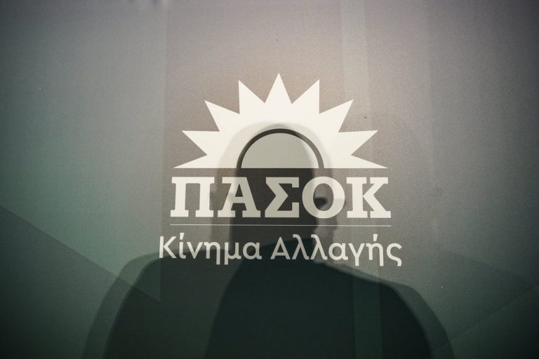 Τσουκαλάς: Η κυβέρνηση βρίσκεται σε κατάσταση alarm, η ΝΔ υπό πίεση δυσαρεστημένων