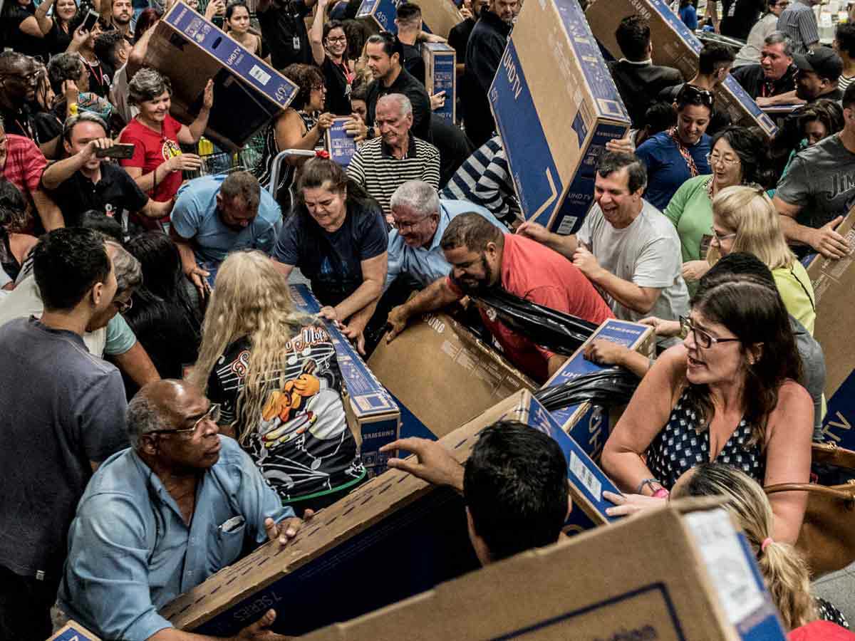 Μαύρη Παρασκευή: Η ιστορία που κρύβεται πίσω από την πιο καταναλωτική ημέρα του χρόνου