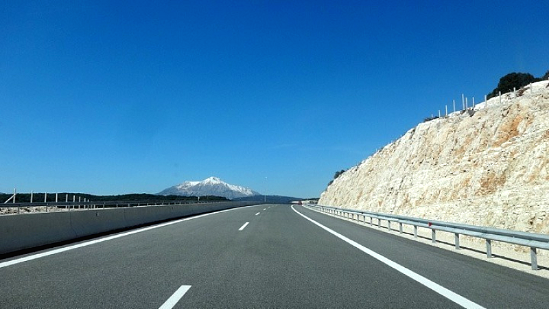 Η κατασκευή του οδικού άξονα Γιάννενα-Κακαβιά: Δέσμευση για ταχεία παράδοση από τον Κωνσταντίνο Μιτζάλη