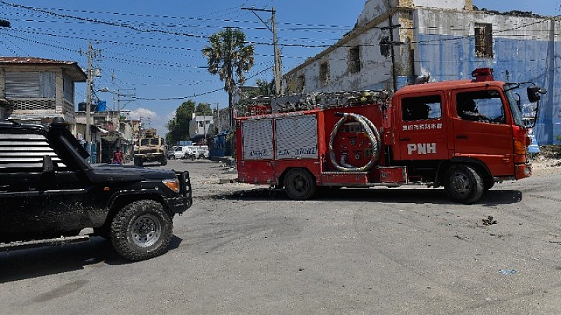 Εμπρησμός νοσοκομείου στην Αϊτή: Καταστροφή και αυξανόμενη κρίση ασφαλείας