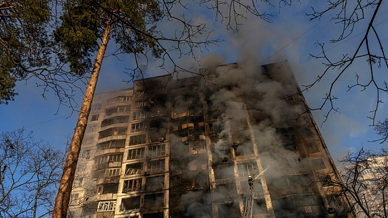 Τουλάχιστον τέσσερις νεκροί και 19 τραυματίες από ρωσική πυραυλική επίθεση στη Ζαπορίζια