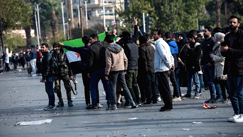 Δαμασκός: Ο Άμπου Μοχάμεντ αλ Τζολάνι φτάνει στην πρωτεύουσα