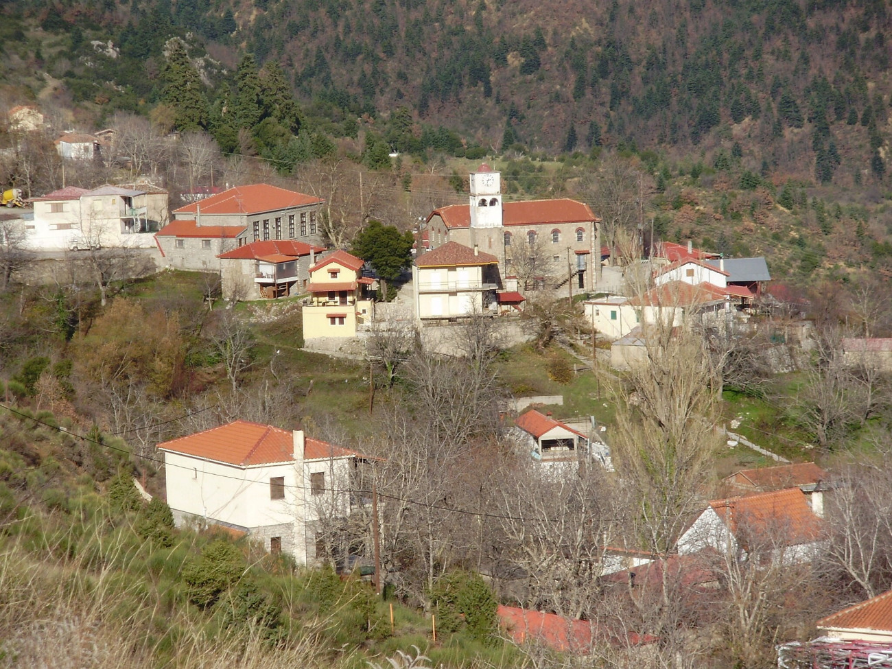 Νέα ζωή για εγκαταλειμμένα χωριά