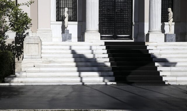 Γαλλογερμανικές προκλήσεις και η ελληνική πολιτική σταθερότητα