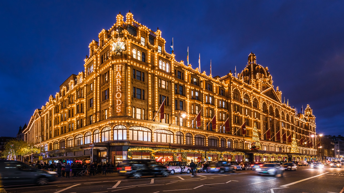 Βρετανία: Απεργία άνω των 300 εργαζομένων στο Harrods πριν από τα Χριστούγεννα