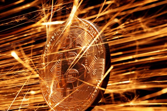 Σημαντική άνοδος του Bitcoin, ξεπερνά τα 105.000 δολάρια