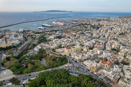 Κατασκευή υπόγειου πάρκινγκ 500 θέσεων στο κέντρο του Ηρακλείου