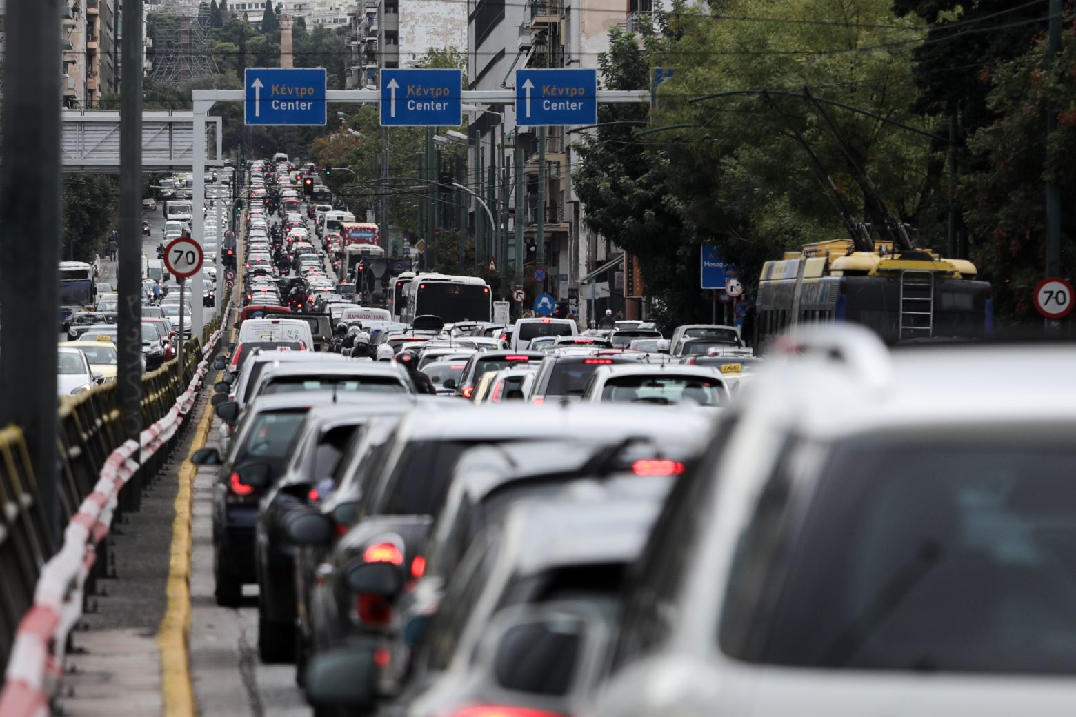 Τέλη κυκλοφορίας: Δεν θα υπάρξει παράταση, προειδοποιεί το υπουργείο Οικονομικών