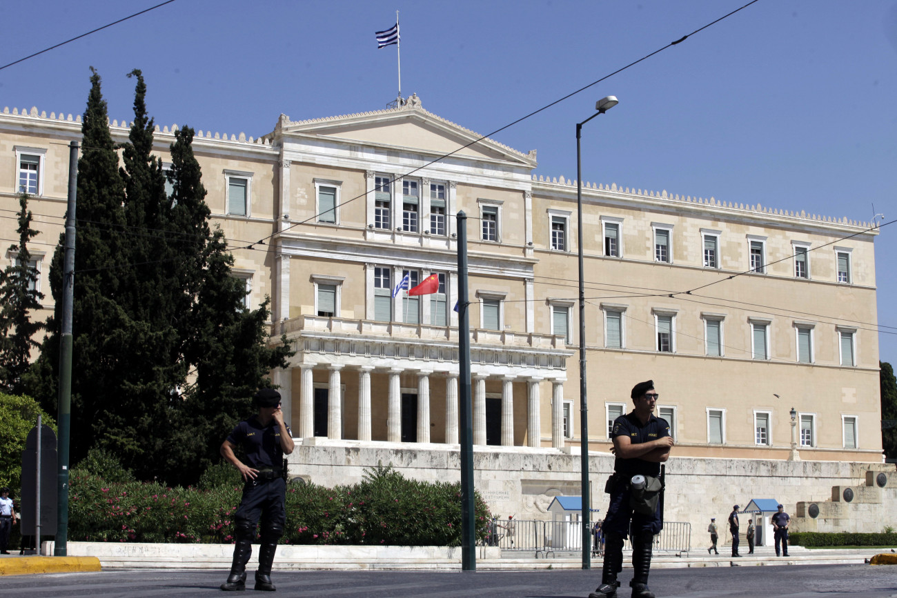 Στο Αυτόφωρο παραπέμπεται δεύτερος αστυνομικός της Βουλής για ενδοοικογενειακή βία