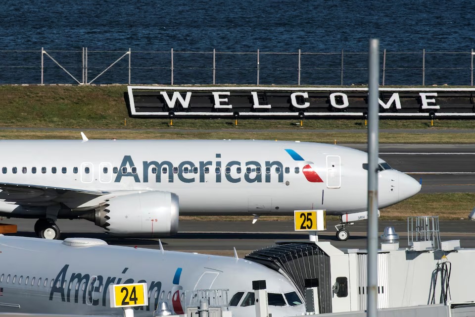 Προβλήματα πτήσεων για την American Airlines λόγω τεχνικού ζητήματος