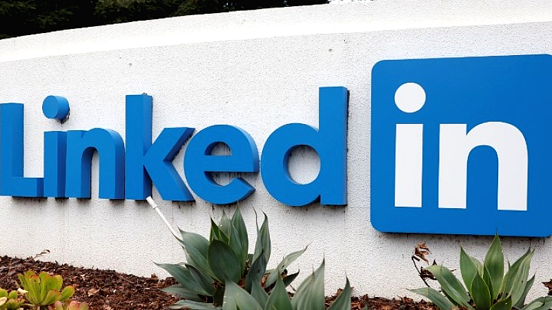 Γαλλικές εφημερίδες προσφεύγουν κατά του LinkedIn για παραβίαση δικαιωμάτων