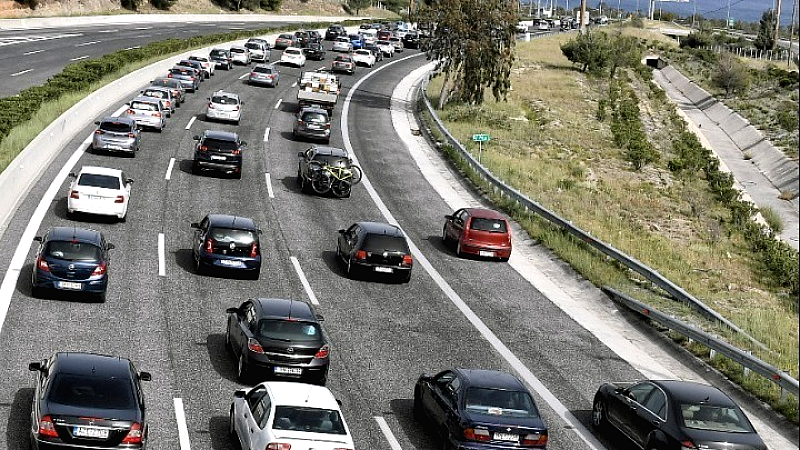 Βελτίωση δρόμων και αύξηση κίνησης: Η αλληλεπίδραση που ανησυχεί