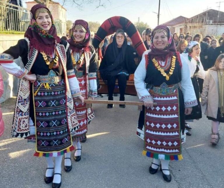 Αναβιώνει το έθιμο της “Μπάμπως” σε χωριά των Σερρών