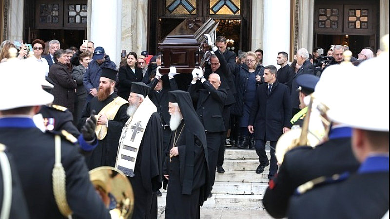 Λαϊκό προσκύνημα στην Αλβανία για τον μακαριστό Αρχιεπίσκοπο Αναστάσιο