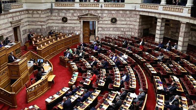 Αναστολή χρηματοδότησης στο κόμμα ‘Σπαρτιάτες’: Συνεδριάζει η επιτροπή Δεοντολογίας της Βουλής