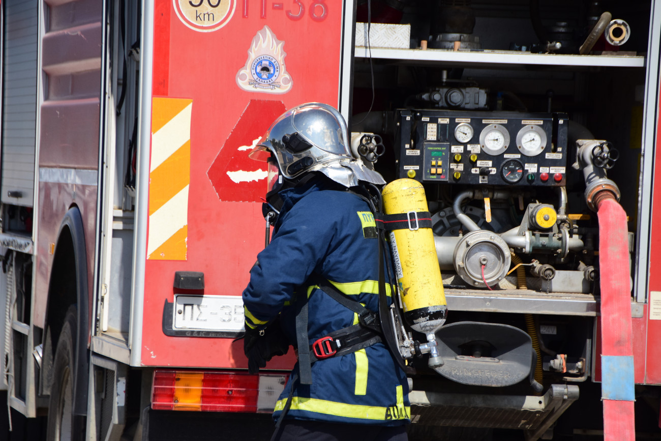 Τραγωδία στη Σύρο: Νεκρή 86χρονη από αναθυμιάσεις