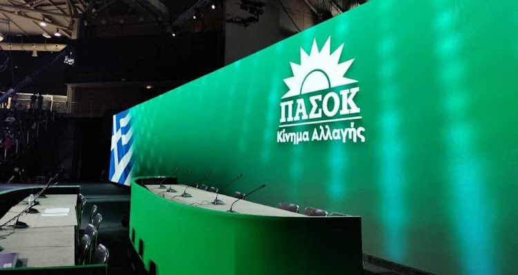 Η πρώτη δημοσκόπηση του 2025 για το ΠΑΣΟΚ αποκαλύπτει απώλειες