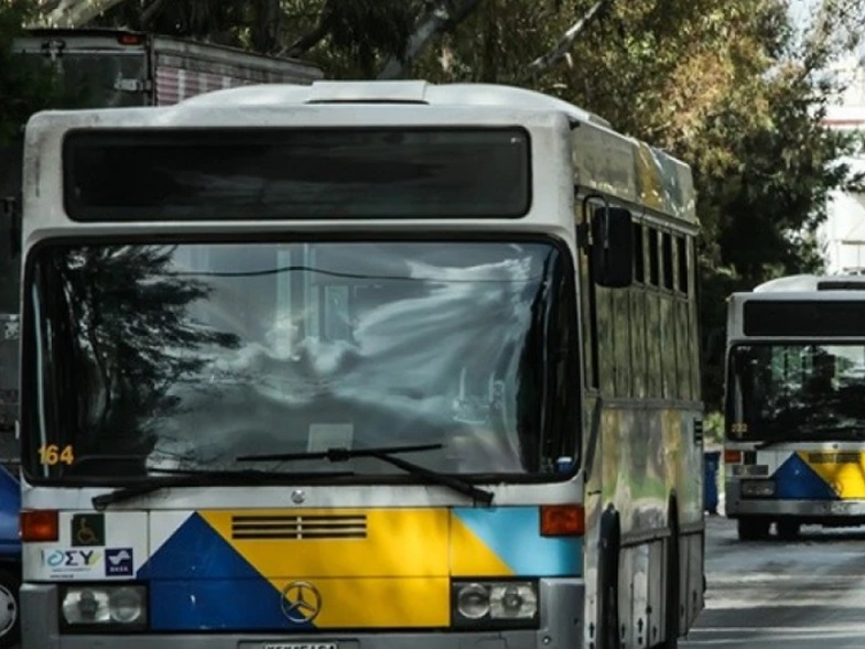 Κορυδαλλός: Σοκαριστική επίθεση σε λεωφορείο με θύμα 19χρονο