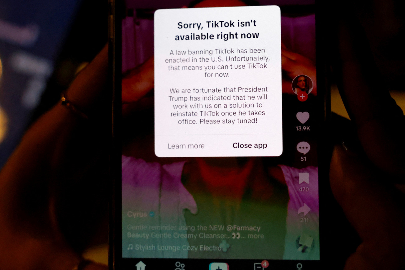 TikTok: Αποσύρθηκε από τις ΗΠΑ – Γρίφος η επόμενη κίνηση του Τραμπ