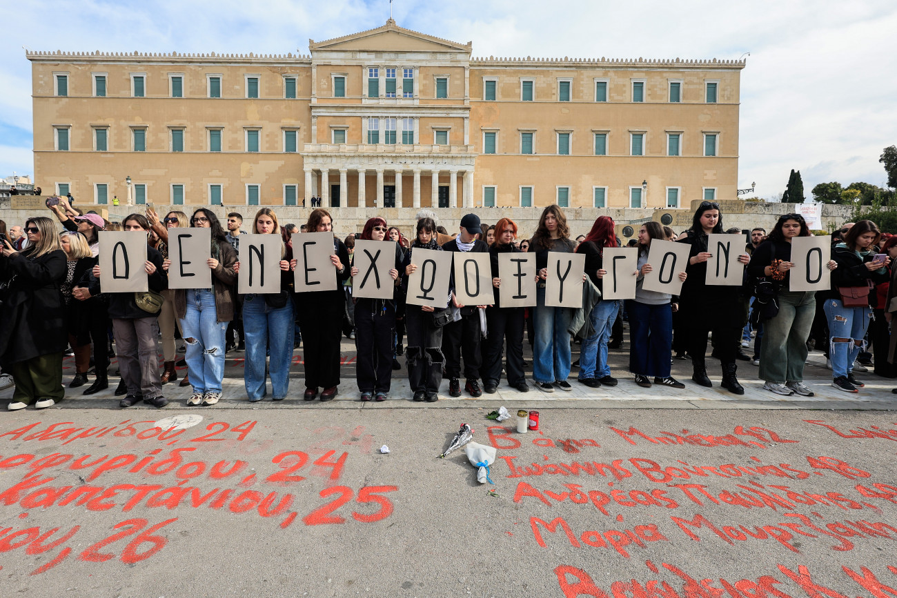 Τέμπη: Μεγαλειώδεις συγκεντρώσεις για δικαιοσύνη και αλήθεια